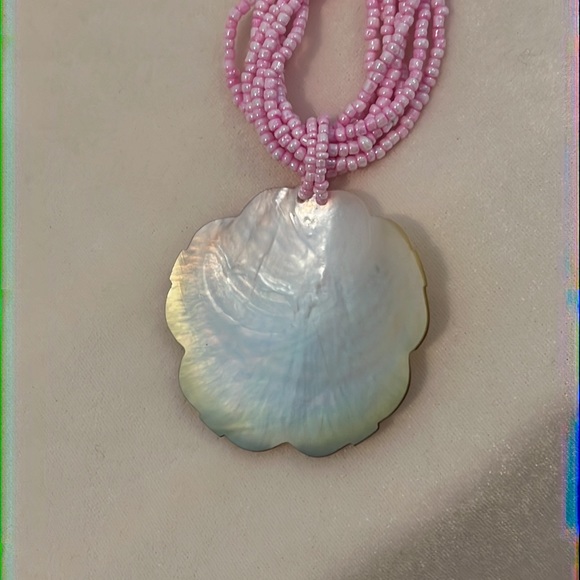 SHELL NECKLACE - Picture 9 of 11